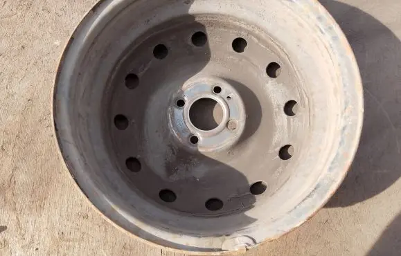 Dacia Logan I R15 steel rim 