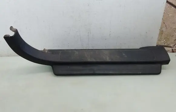 Honda CR-V Front sill trim cover 84251S9AA010