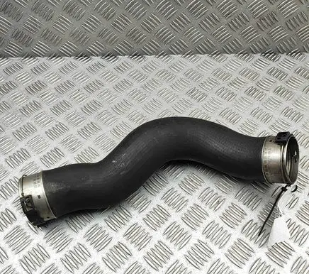 BMW X3 F25 Intercooler hose/pipe 7810617