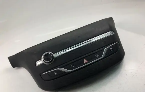 Peugeot 308 Climate control unit 96777660ZD