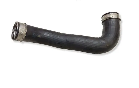 Volkswagen Touareg I Intercooler hose/pipe 7L6145790B