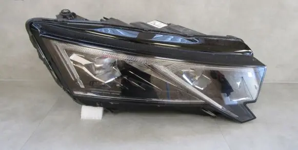 Skoda Octavia Mk4 Headlight/headlamp 5E4941036