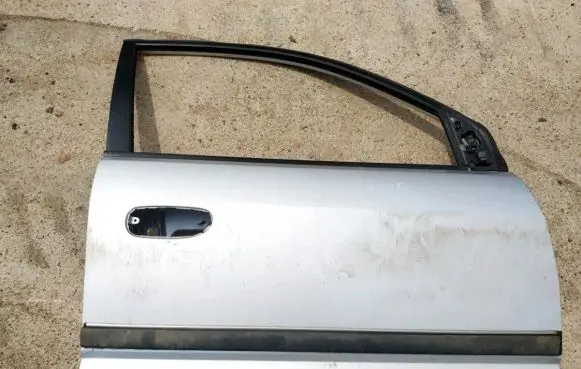 Mitsubishi Space Star Front door pilkos