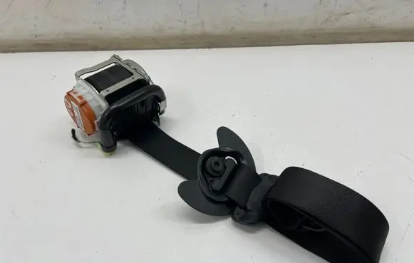 Mercedes-Benz CLA C118 X118 Front seatbelt A1188601400 3063559