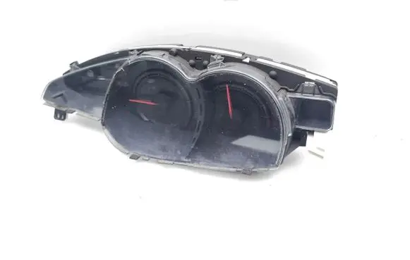 Speedometer (instrument cluster)