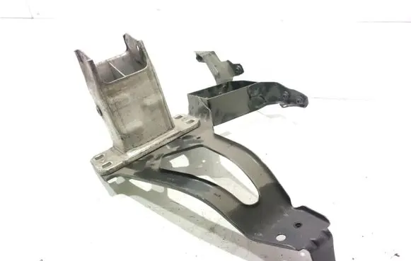 BMW 5 E60 E61 Front bumper shock/impact absorber 7033731 AM45M04