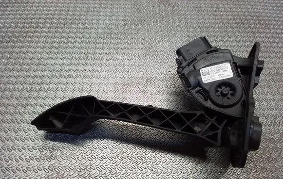 Ford Transit Accelerator throttle pedal 6C119F836CC