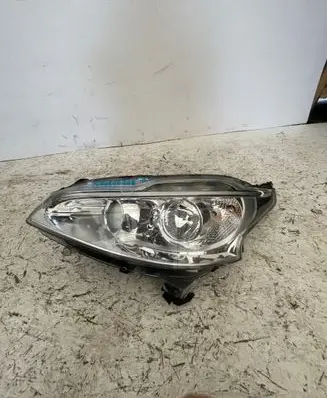 Peugeot 208 Headlight/headlamp 9802221480