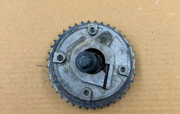 BMW 1 F20 F21 Camshaft pulley/ VANOS 7545862
