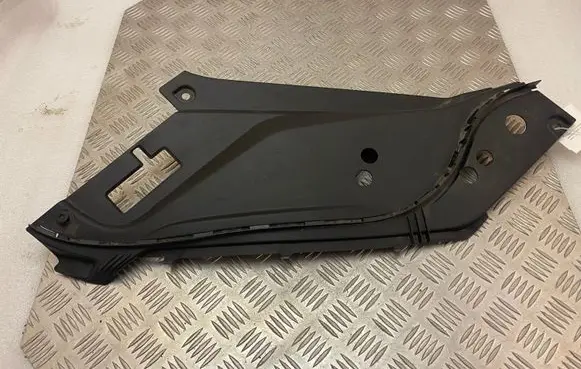 Radiator trim