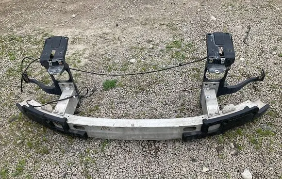 BMW 6 E63 E64 Front bumper cross member