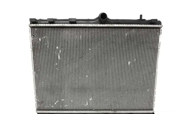 Opel Mokka B Coolant radiator 9827174680