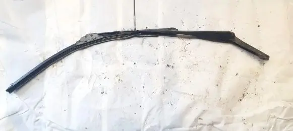 Ford Mondeo Mk III Front wiper blade arm