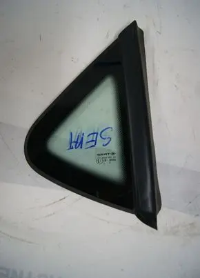 Volkswagen Tiguan Front triangle window/glass 2008R