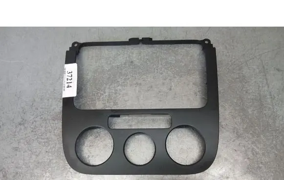 Volkswagen Golf V Front door window/glass frame 1K0858071