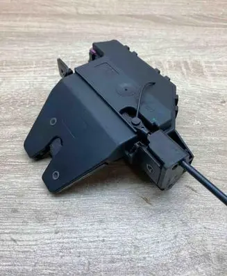 BMW 3 E46 Tailgate/trunk/boot lock/catch/latch 7840614