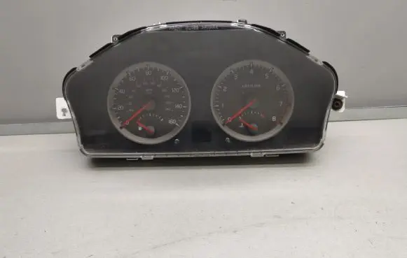 Volvo S40 Speedometer (instrument cluster) 30682569 30710071