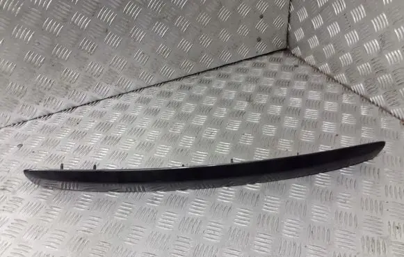 Toyota Avensis T250 Rear window tailgate spoiler 76801-05110