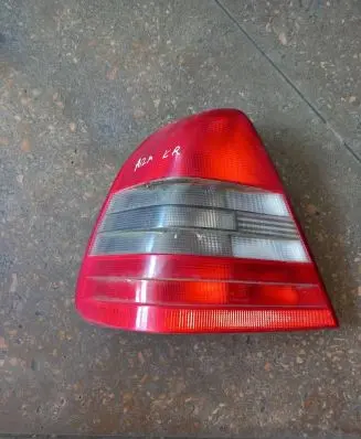 Mercedes-Benz C W202 Rear/tail lights