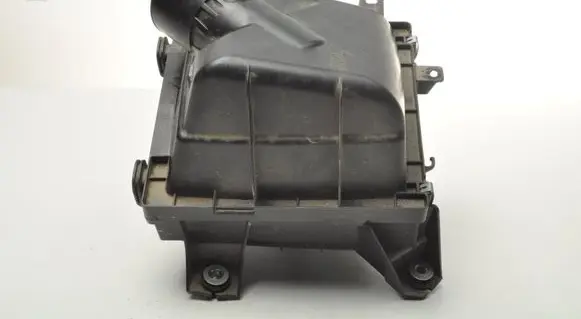Isuzu D-Max Air filter box 898395877