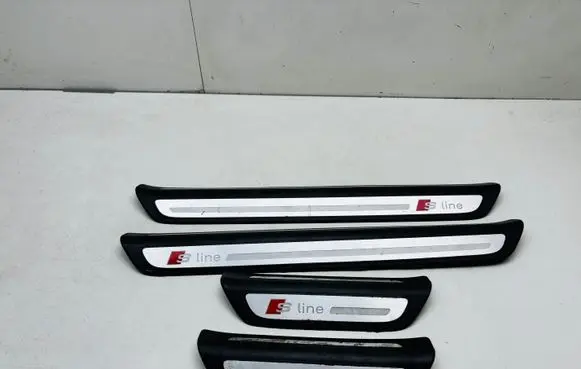 Audi Q3 8U sill trim set (inner) 8U0853373B 8U0853374B 8U0853376B