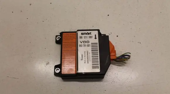 Smart ForTwo I Airbag control unit/module 993791001 0001211V007