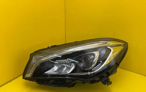 Mercedes-Benz CLA C117 X117 W117 Headlight/headlamp A1178206761