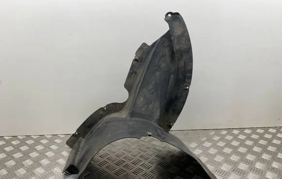 Volkswagen PASSAT CC Front wheel arch liner splash guards 3C8805912A