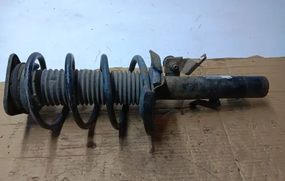 Volvo C70 Front shock absorber/damper A0504004