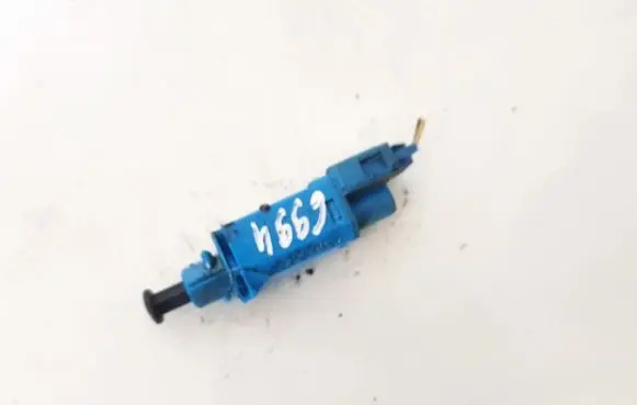 Brake pedal sensor switch