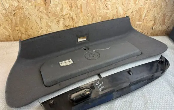 BMW 5 E39 Tailgate trim 8176181 51498176181