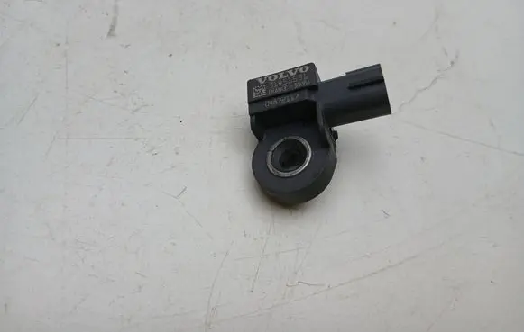 Volvo XC90 Airbag deployment crash/impact sensor 31451531