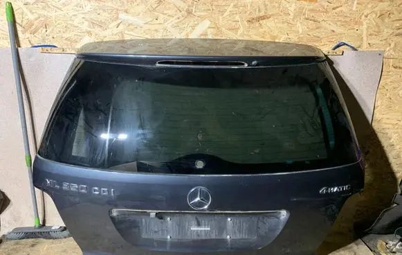 Mercedes-Benz ML W164 Tailgate/trunk/boot lid