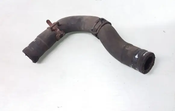 Toyota Avensis T250 Engine coolant pipe/hose