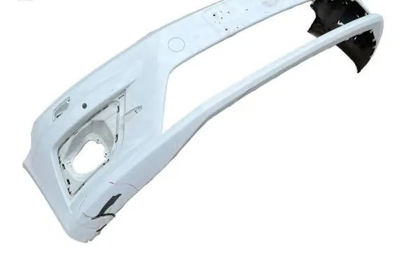 Volkswagen PASSAT CC Front bumper 3C8807221E