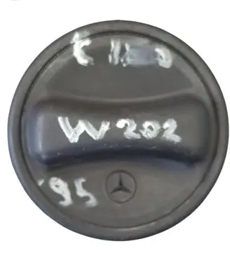 Mercedes-Benz C W202 Fuel tank filler cap 1404700005
