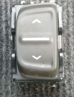 Dacia Sandero Electric window control switch 254214937R
