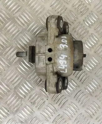 Land Rover Range Rover Sport L494 Engine mount bracket