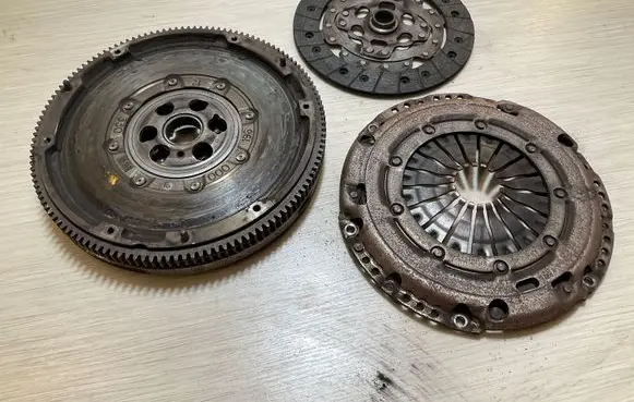 Audi A3 S3 8V Clutch set kit 04C105266 294001880