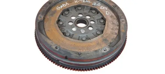 Nissan X-Trail T31 Dual mass flywheel M9R832