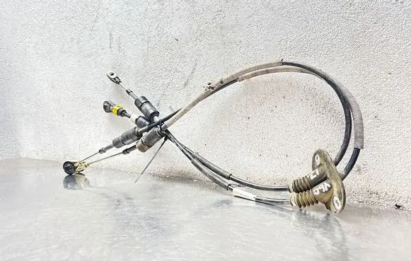 Volvo V60 Gear shift cable linkage 31492488