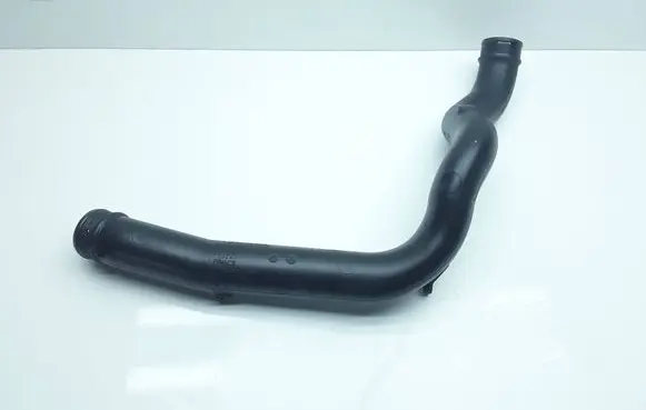 Volvo XC70 Intercooler hose/pipe 30714184
