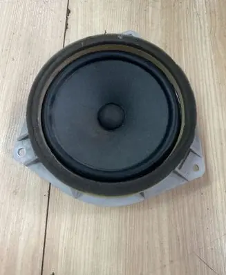 Toyota Land Cruiser (J120) Rear door speaker 8616022890
