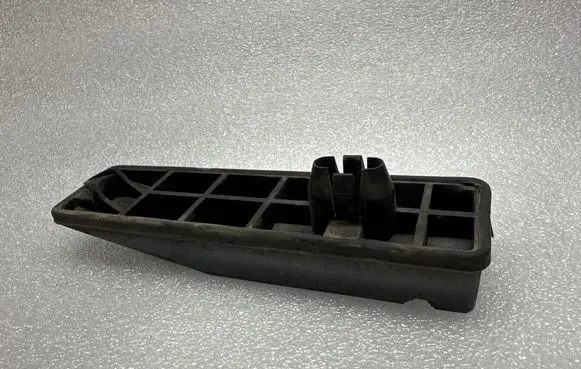 Audi A6 S6 C6 4F Jacking socket point 4F0802847
