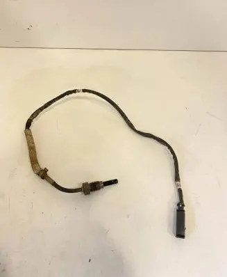 Skoda Superb B8 (3V) Exhaust gas temperature sensor 04L906088DQ