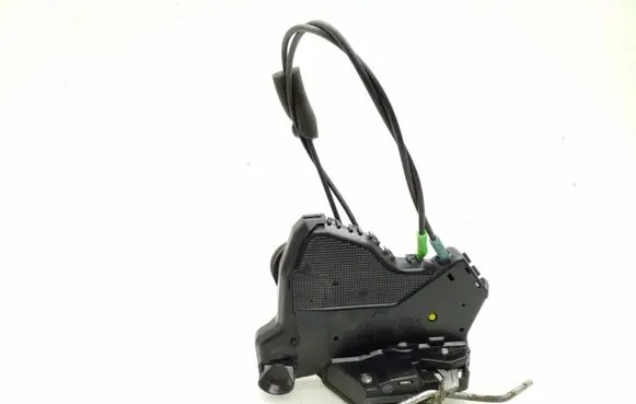 Suzuki Grand Vitara II Front door lock