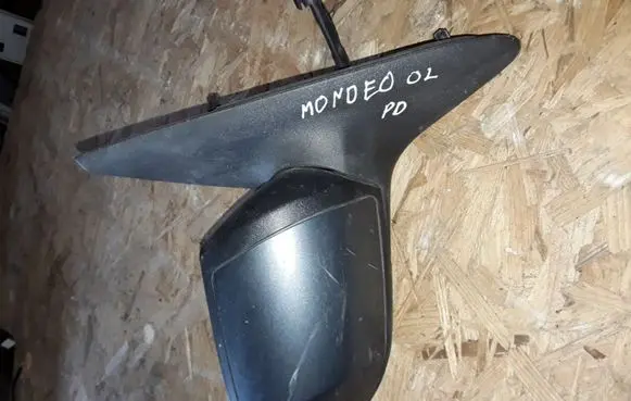 Ford Mondeo Mk III Manual wing mirror 