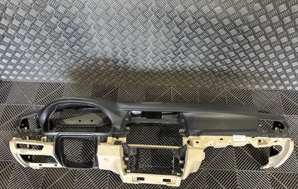 BMW 5 F10 F11 Dashboard 9166657