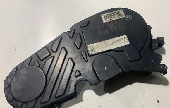 Opel Insignia A Timing belt guard (cover) 55577224