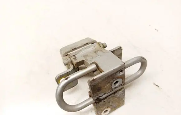 Audi A4 S4 B5 8D Rear door lower hinge 4a0833412a